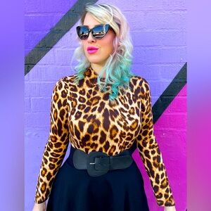 Retrolicious Leopard Print Mock Neck Top, Size L